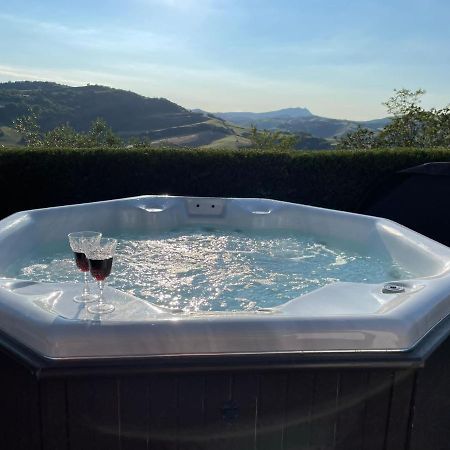 Montefiore Conca Villa Tamara Country & Spa Suites المظهر الخارجي الصورة