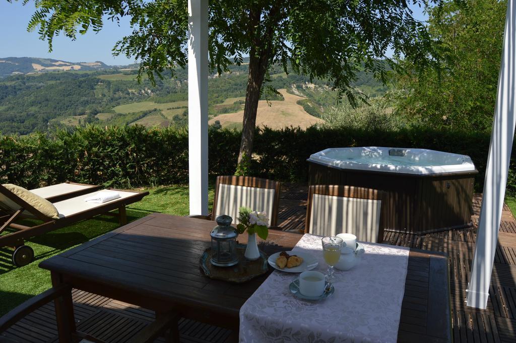 Montefiore Conca Villa Tamara Country & Spa Suites المظهر الخارجي الصورة