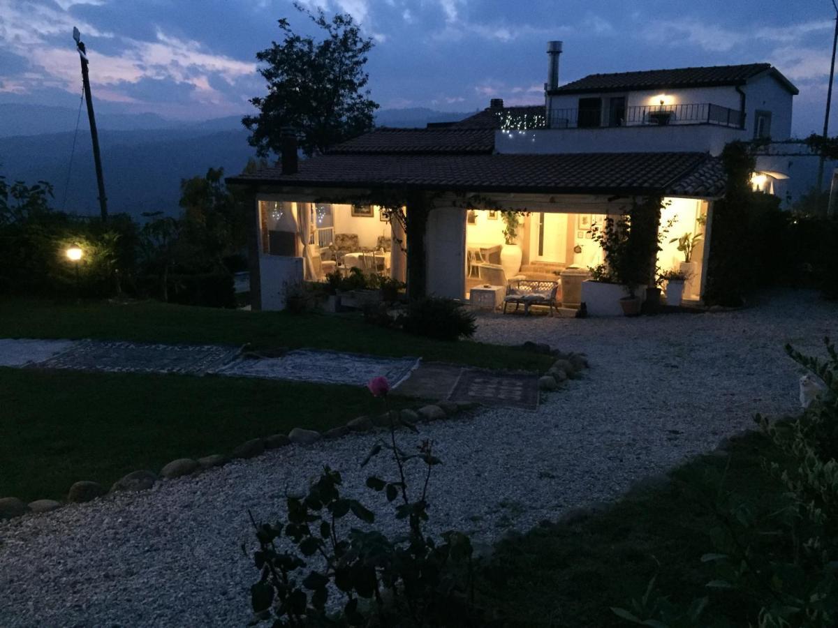 Montefiore Conca Villa Tamara Country & Spa Suites الغرفة الصورة